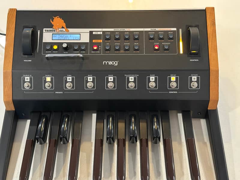 Moog Taurus III