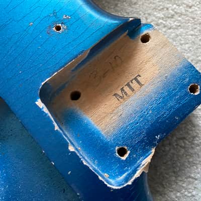 MJT Stratocaster body Lake Placid Blue nitro image 3