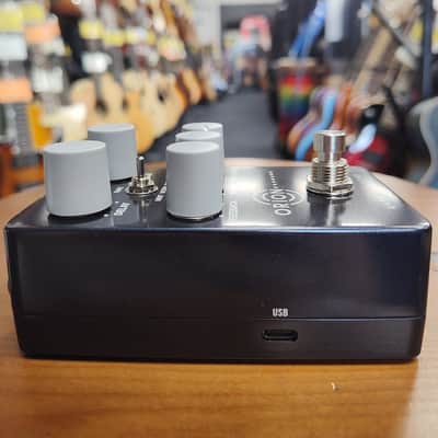 Universal Audio UAFX Orion Tape Echo Pedal 2023 - Black image 3