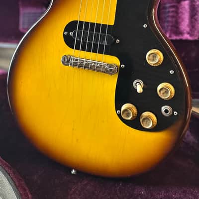 Vintage 1964 Gibson Melody Maker D - Sunburst image 19