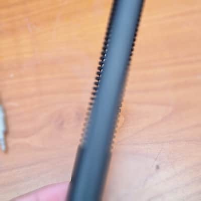 Sennheiser 🎤 Sennheiser MKE 600 Shotgun Microphone | XLR 3-Pin | Battery Powered | Black image 8