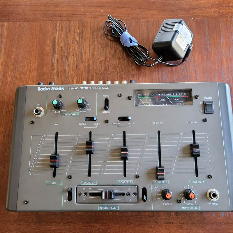Realistic SSM-60 Mixer with Power Supply image 1