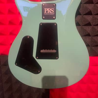 PRS CE 24 2022 - Ocean Turquoise - Black Neck image 6