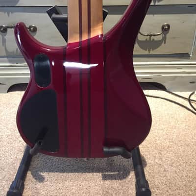 Peavey Cirrus Figure maple with translucent red image 4