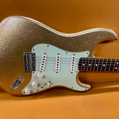 Fender 1964 Stratocaster Master Design Masterbuilt Greg Fessler 2006 - Gold Sparkle image 2