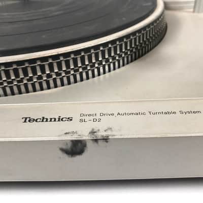 Technics SL-D2 Direct Drive Automatic Turntable image 4