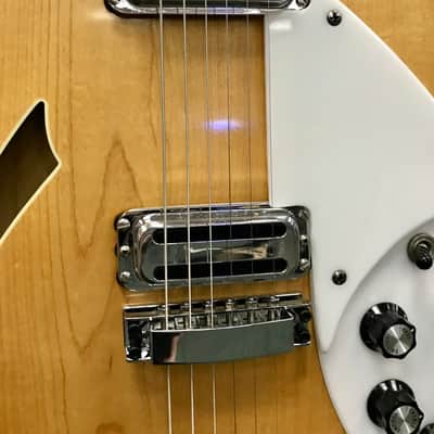 Rickenbacker 360 1966 Electric Guitar image 9