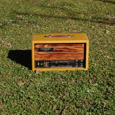 Carl's Custom Amps Classic Tweed Deluxe Head 5E3 15 watts Video Demo! Best 5E3 Anywhere! image 2