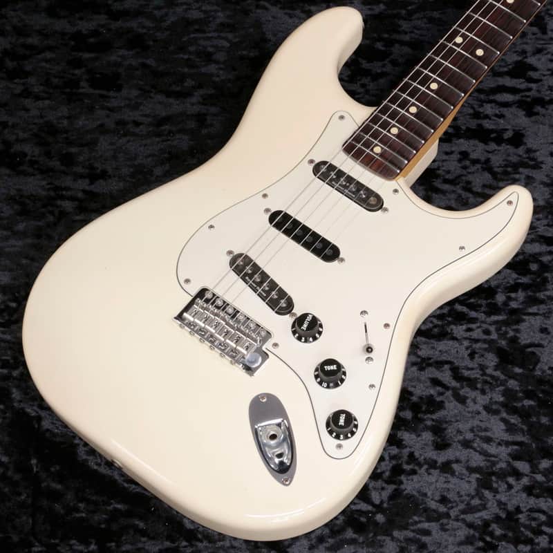 FENDER MEXICO Ritchie Blackmore Stratocaster Scalloped Rosewood Olympic White [MX14003001] (02/04)