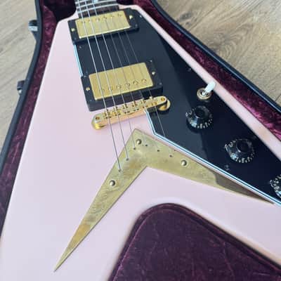 2023 Gibson Custom Shop 1958 Reissue Flying V Shell Pink Gibson Garage Exclusive image 5