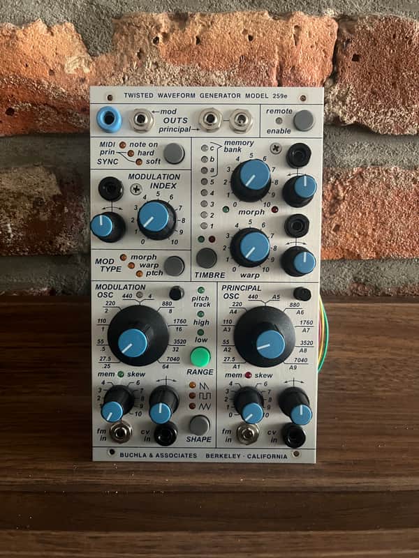 Buchla 259e Twisted Waveform Generator image 1