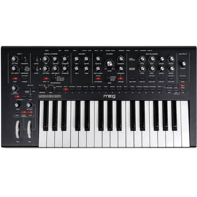 Moog Messenger | Monophonic Analog Synth with Ladder Filter, 32-Key Aftertouch & 64-Step Sequencer image 2