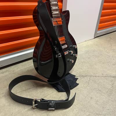 Gibson Les Paul Studio Deluxe 2011 - High Gloss Ebony & Chrome w/ Case image 15