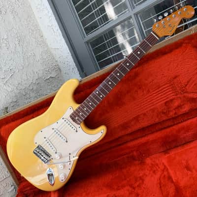 1987 Fender American Vintage '62 Stratocaster Olympic White (Early Corona Production AV62 - AVRI '62). image 4