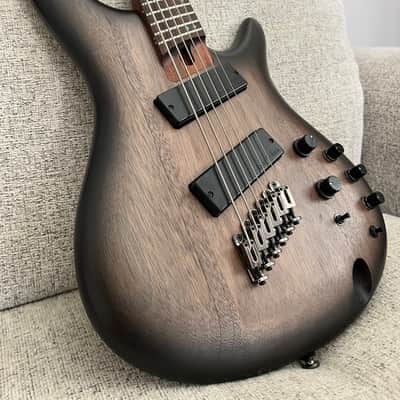 Ibanez SRC6MS-BLL Bass Workshop Multi-Scale Soundgear 2023 - Present - Black Stained Burst Low Gloss image 2