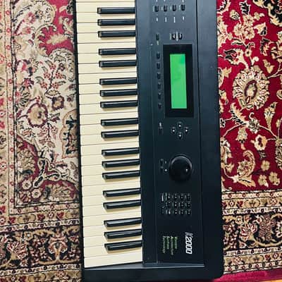 Kurzweil K2000 61-Key Digital Workstation Synthesizer 1990s - Black image 1