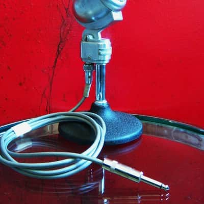 Vintage 1940's Turner 22D dynamic microphone w cable Hi Z harp mic