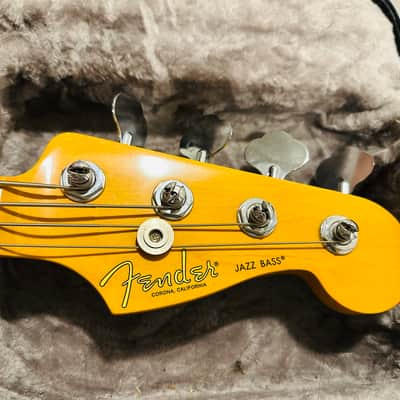 Fender American Professional II Jazz Bass with Maple Fretboard 3-Color Sunburst image 4