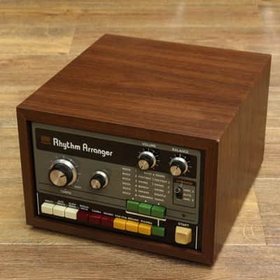 ROLAND TR-66 Rhythm Arranger [557063] (07/27)