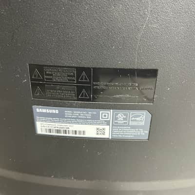 "Two" Samsung MX-T40 300W Sound Tower Wireless Bluetooth Speakers, with remote. image 7