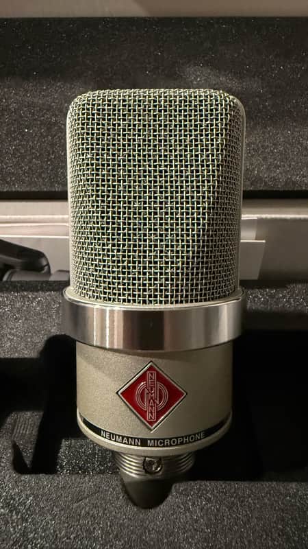 Neumann TLM 102 Studio Set with Shockmount 2013 - Present - Nickel image 1