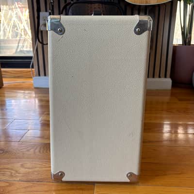 Blues Cube Stage 2-Channel 60-Watt 1x12" Guitar Combo With Eric Johnson Tone Capsule image 9