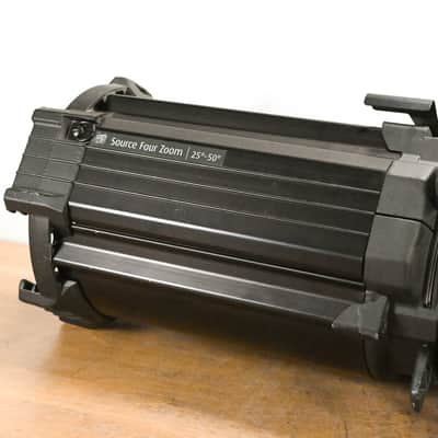 ETC Source Four Zoom 25-50 Degree 750 Ellipsoidal Light CG013FR image 2