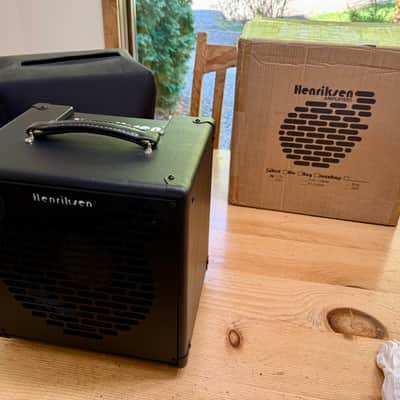 Henriksen Bud 10 Cabinet 2024 - Black image 1