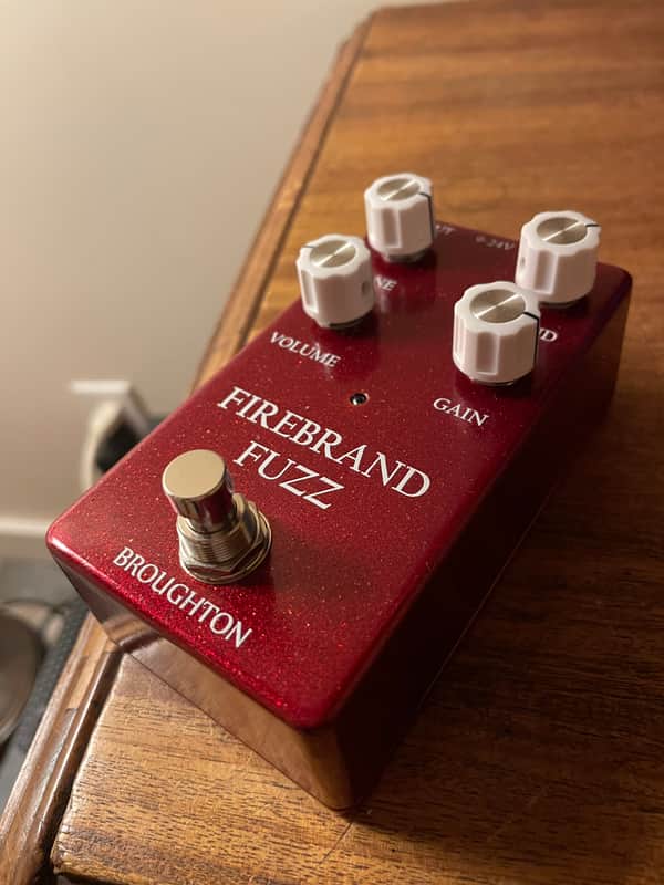 Broughton Firebrand Fuzz 2025 - Red Sparkle image 1