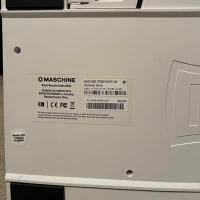 Native Instruments Maschine Studio Drum Machine image 2