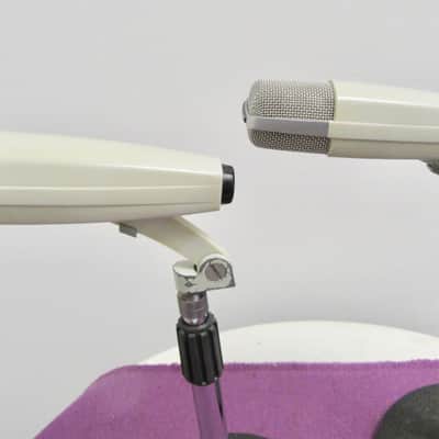 2 x Sennheiser MD 421-U-5  Microphones image 2