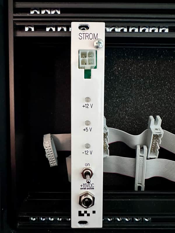 Koma Elektronik STROM+