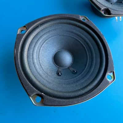 YAMAHA PSR-40 YPR-7 Keyboard Part: 4.5" Speaker 5W 4Ohms Woofer XA016A0 [Pair] image 2