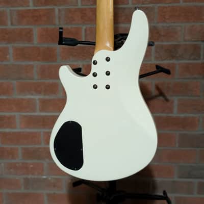 Schecter C-4 Deluxe 2023 - Present - White image 9