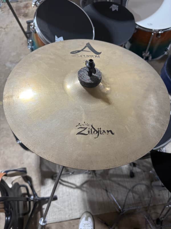 Zildjian 15" A Custom Crash Cymbal 1991 - Present - Brilliant image 1