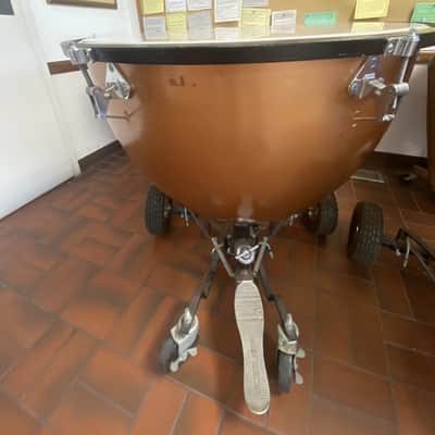 Very Clean Set of 2 Ludwig "Universal" Fiberglass Timpani, 26" and 29"; with wheels image 16