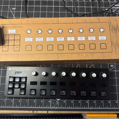 Immagine Melbourne Instruments ROTO-CONTROL motorized DAW and MIDI controller - 2