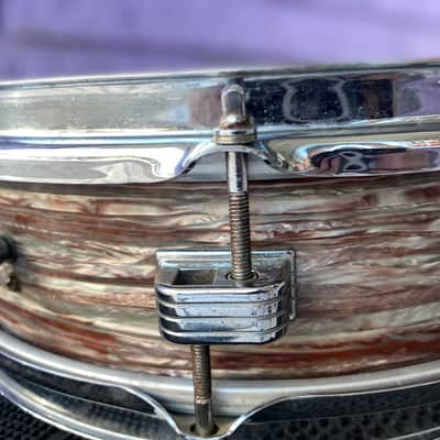Ludwig- Jazz Combo 60s 3x13” Snare - Pink oyster image 3