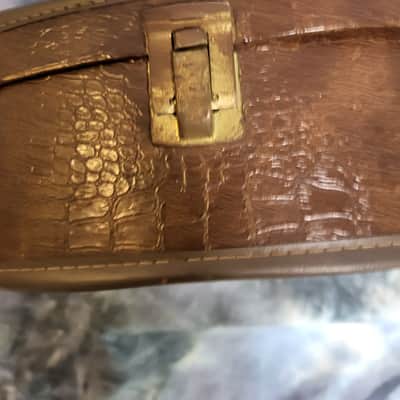 Vintage RARE 1965 Japan Soft Shell Guitar Case Greco Ibanez Guyatone Faux Lizard Print Gold Interior image 7
