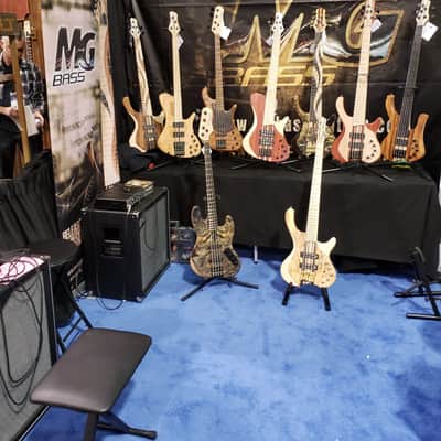 MGbass Desert 2019 Satin 5 strings pickups preamp emg image 6