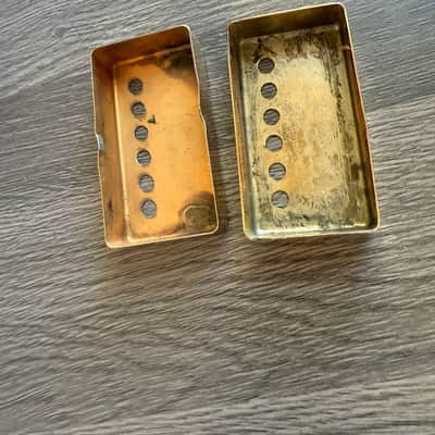 Vintage Gibson Narrow-Space Gold Humbucker Covers – 46mm Rare ’50s/’60s Spec (Original Pair) image 9