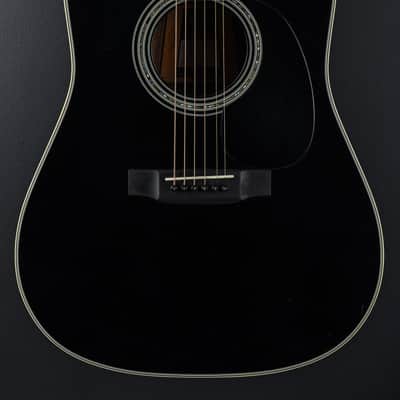 Martin D-35 Johnny Cash '07 image 2