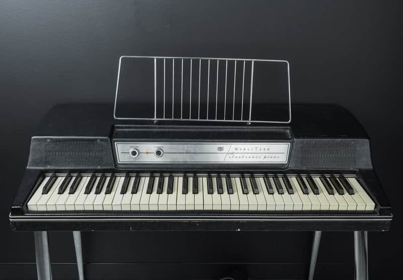 Wurlitzer 200A '70s image 1