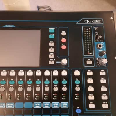 Allen & Heath QU-32 32-Channel Digital Mixer 2015 - Present - Black image 3