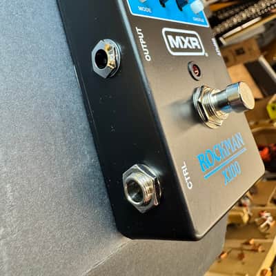 MXR MX100 Rockman X100 Analog Tone Processor 2025 - Present - Black / Blue image 3