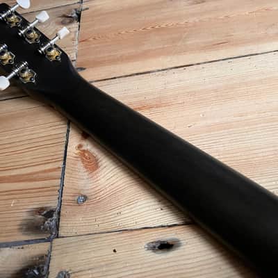 Art & Lutherie Roadhouse Faded Black Parlour Sized Electro Acoustic Guitar Pre Owned Parlor image 15