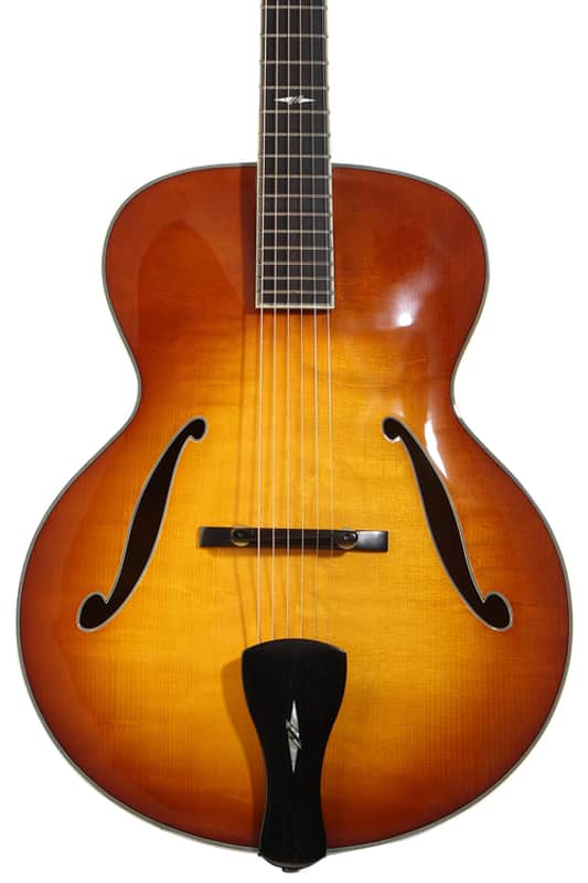 Eastman Guitars AR805 Acoustic Guitar - Goldburst
