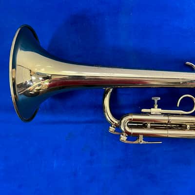 Vintage Olds Ambassador Bb Trumpet with Original Case Just Serviced image 10