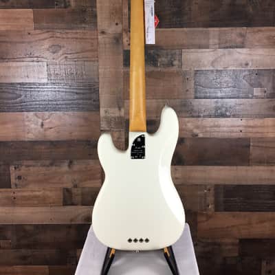 Fender Am Pro II Precision Bass, Olympic White, Hard Case, Free Ship, 483 image 11