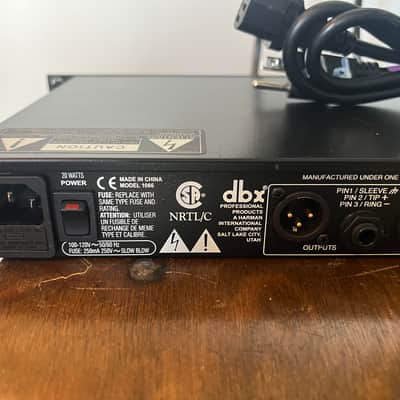 dbx 1066 Dual-Channel Compressor / Limiter / Gate with IEC power cable and rack mount bolts/washers image 6